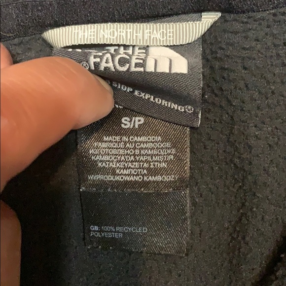 Pullover - Picture 2 of 2